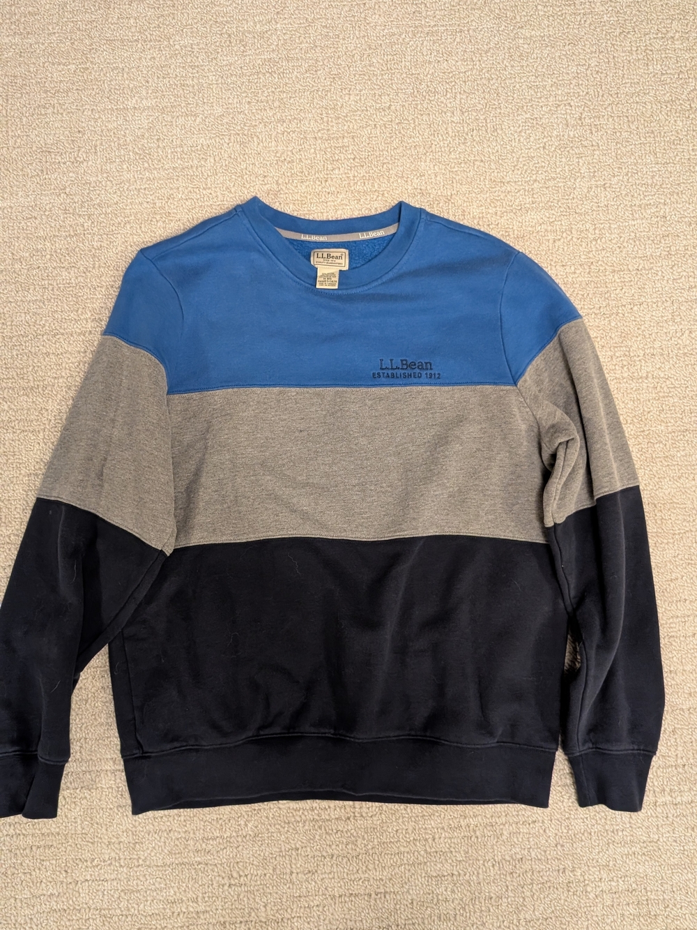 L.L. Bean Men's Blue/Gray/Black Colorblock Crewneck Sweatshirt
